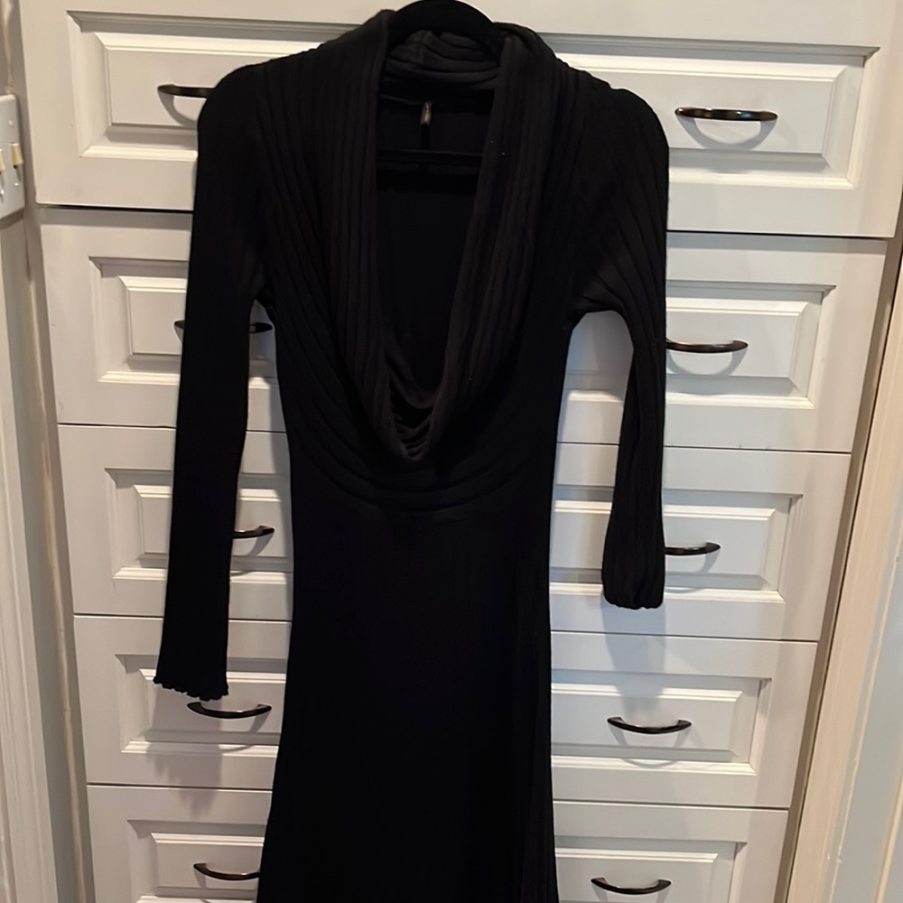Nice black dress- great used condition